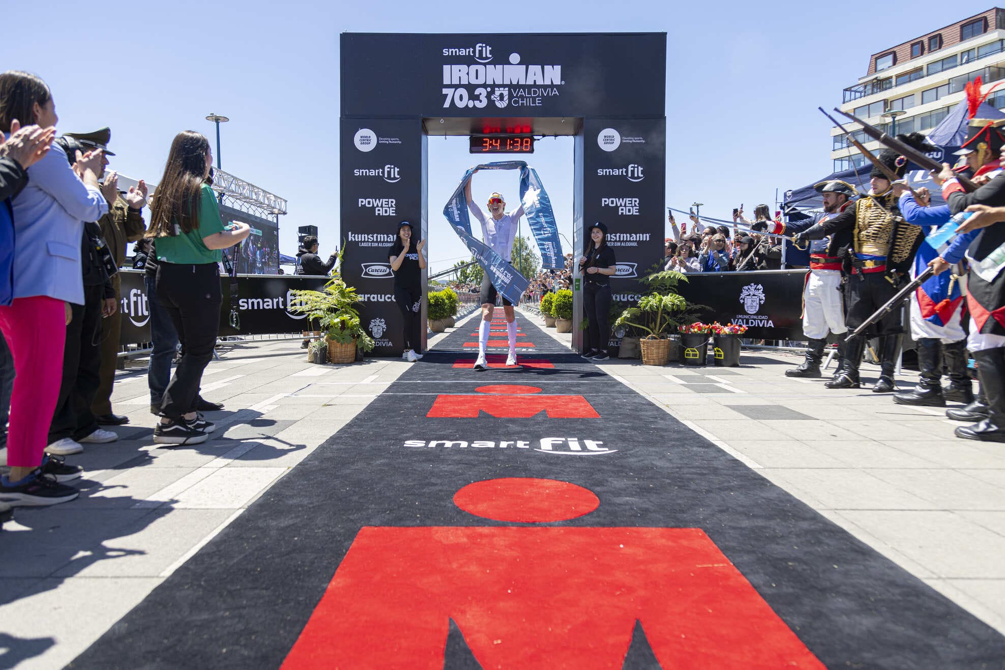 Ironman 70.3 Valdivia: la polémica que enfrenta a triatletas, organización y la ley chilena